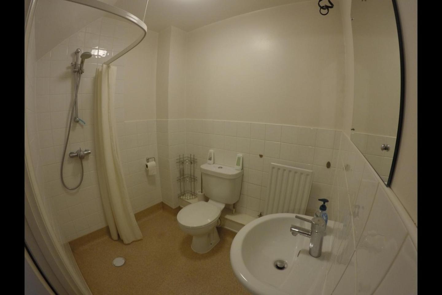 Napcastle Caledonian Park Hotel London Bagian luar foto