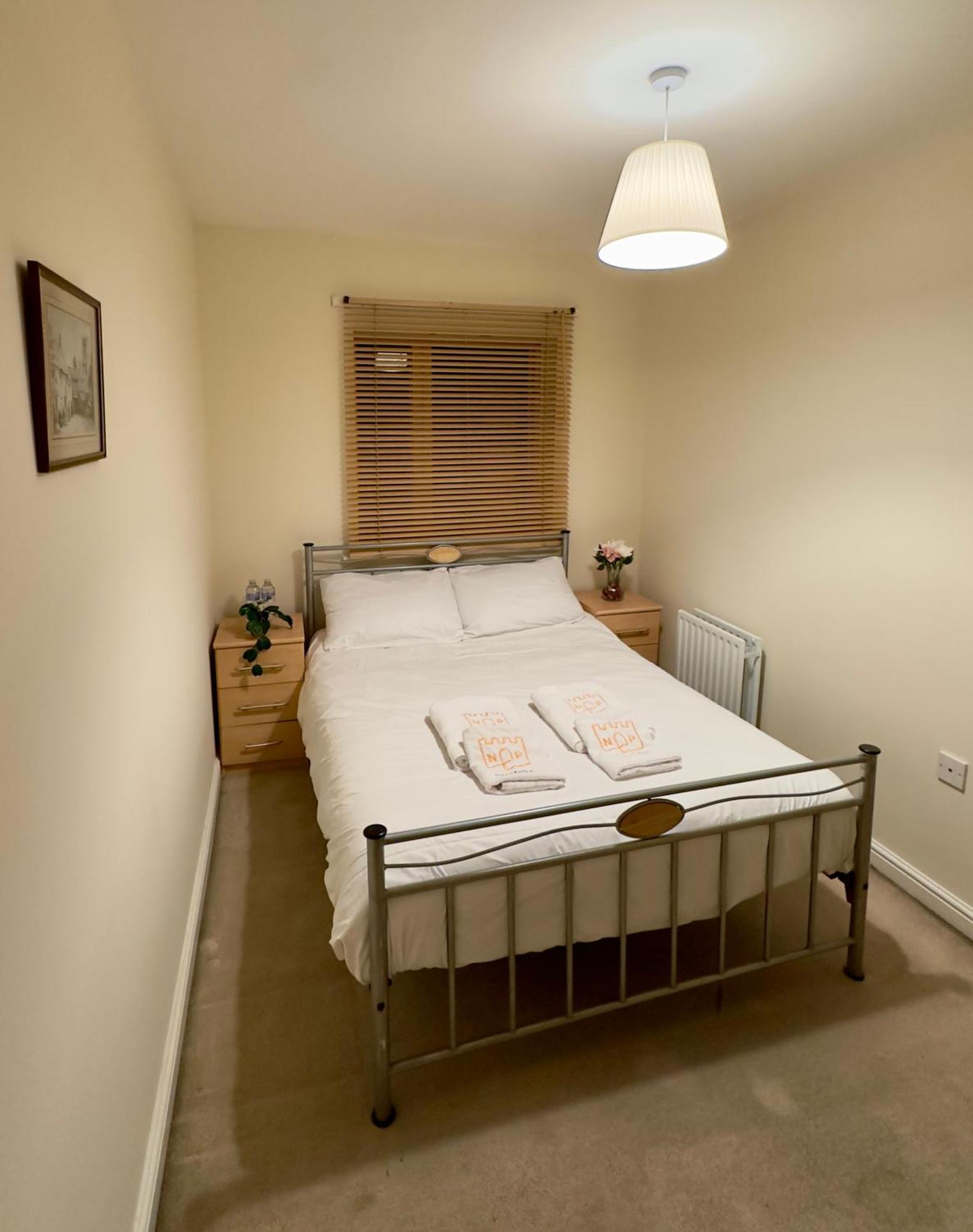 Napcastle Caledonian Park Hotel London Bagian luar foto