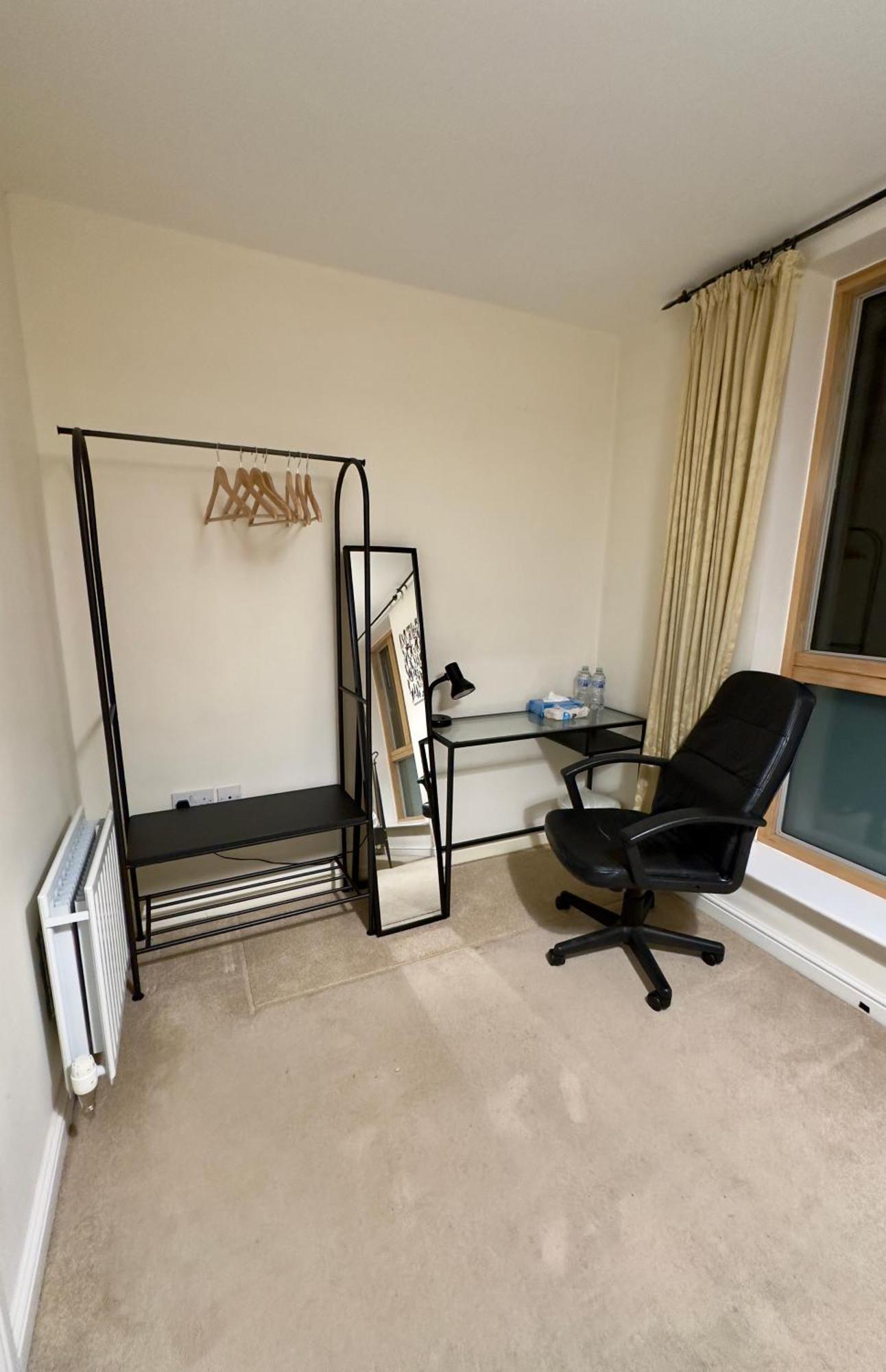 Napcastle Caledonian Park Hotel London Bagian luar foto