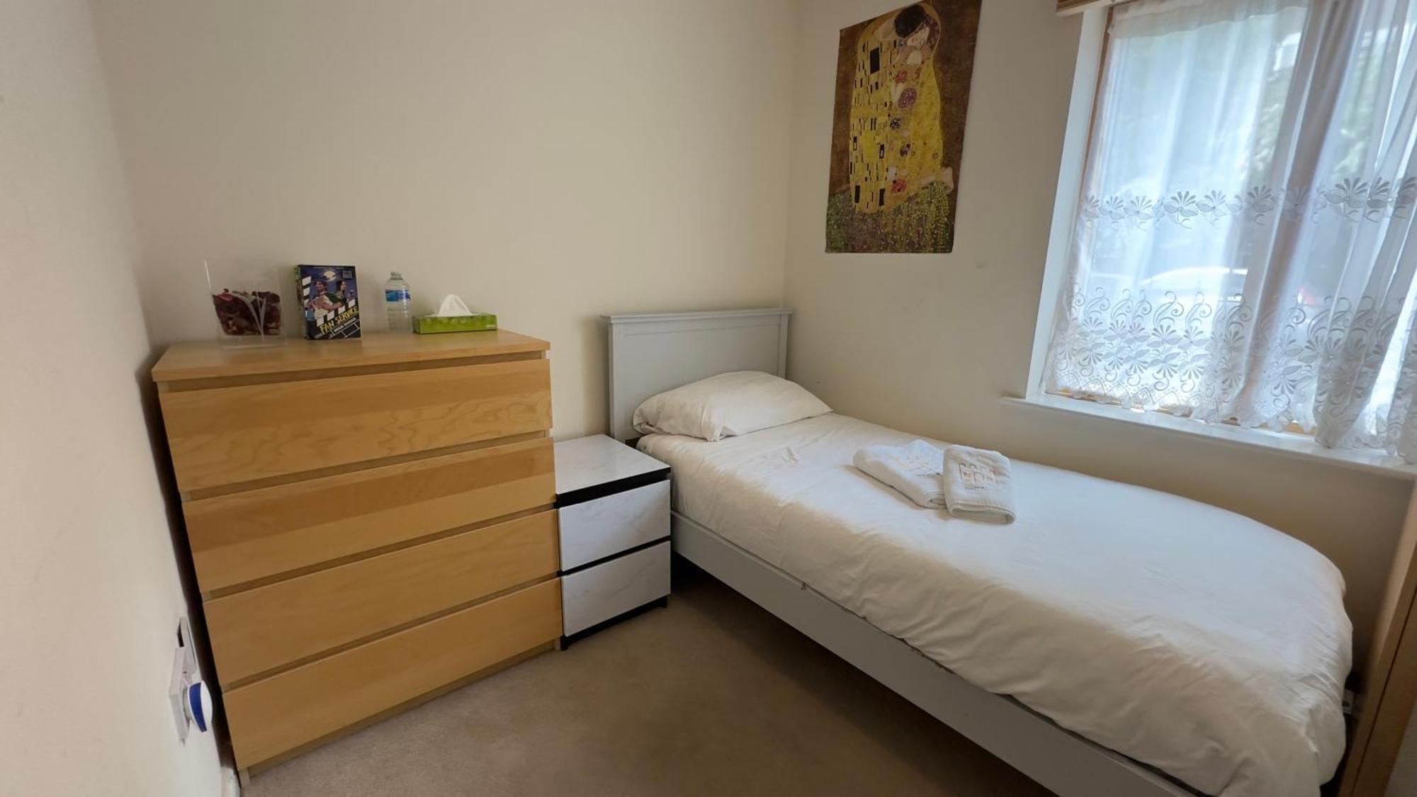 Napcastle Caledonian Park Hotel London Bagian luar foto